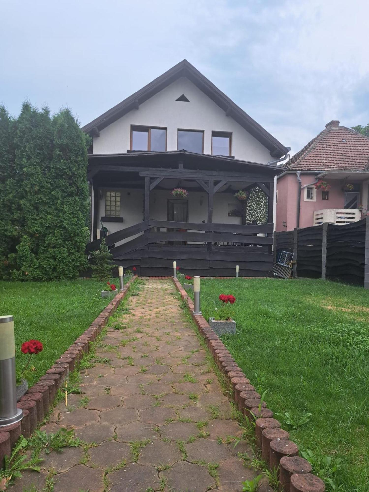 Vik'S Home Sighişoara Exteriör bild